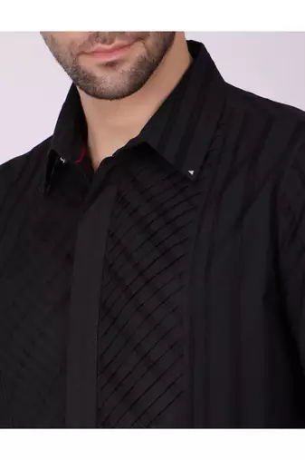 Pier seven men's cotton striped pleated yoke regular fit shirt - black (pwy054)