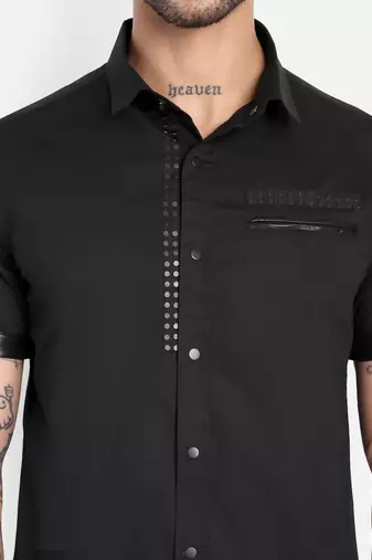 Pier seven black slim fit short sleeve shirt with studded placket & faux leather details - black (pwc014)