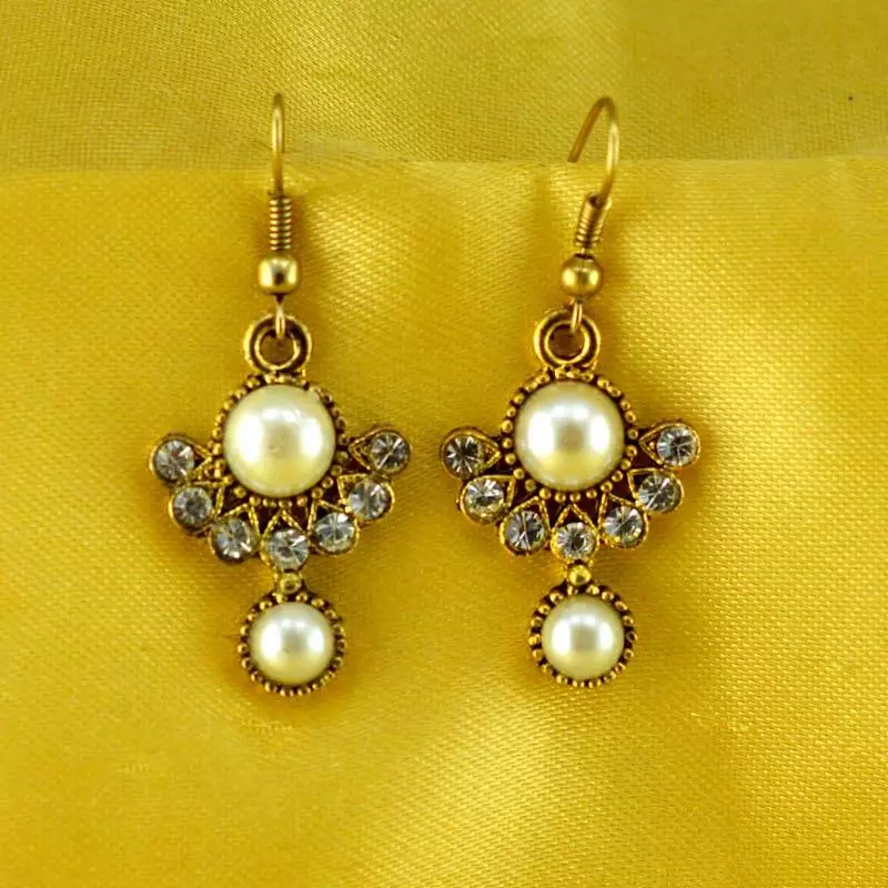 Stone Moti Meenakari Beads Bali Earing
