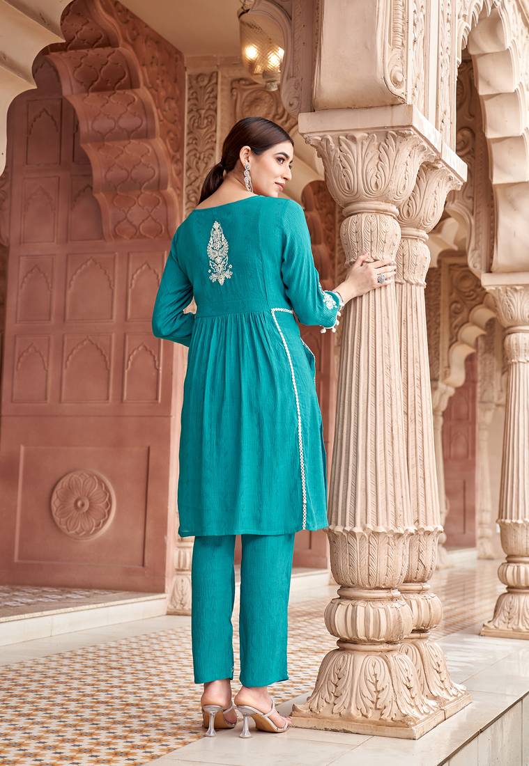 Ethnic Motifs Embroidered Thread Work Viscos Bulti Kurta With Trouser 