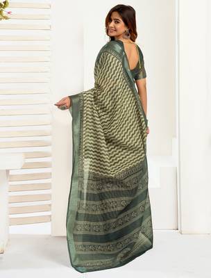 Dark green linen zig zag & chevron printed ready to wear saree with pocket 3
