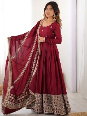Maroon Sequins Embroidered Silk Festive Kameez 2