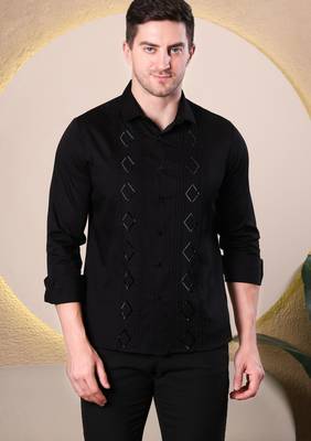 Pier seven black slim fit cotton blend shirt with hand embroidery & pin-tuck detailing (pwy069) 4