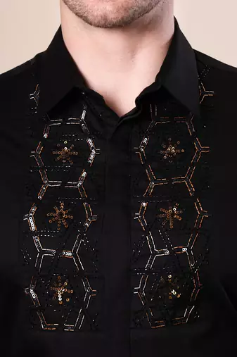 Pier seven hand embroidered cotton blend men's slim fit full sleeve shirt - black (pwe019)