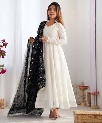 Trendy vichitra soft silk embroidery white salwar suit 2