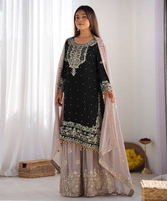 Heavy fuax  georgette embroidery and sequence work black readymade salwar suit 1