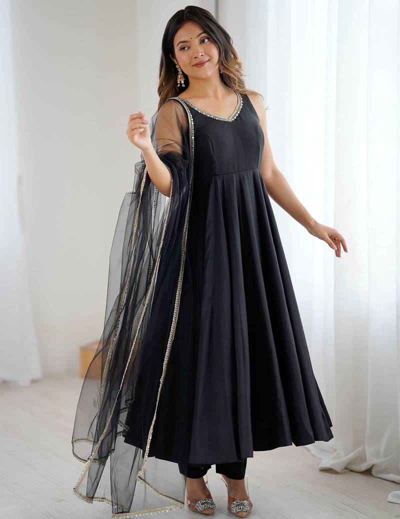  Black Lace Work Chanderi Silk Anarkali Suit With Dupatta