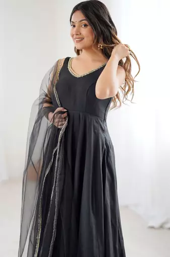  Black Lace Work Chanderi Silk Anarkali Suit With Dupatta