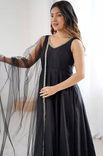 Black Lace Work Chanderi Silk Anarkali Suit With Dupatta
