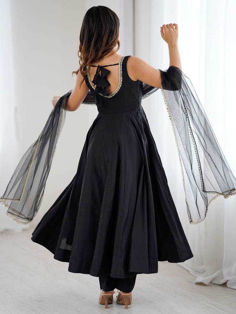  Black Lace Work Chanderi Silk Anarkali Suit With Dupatta