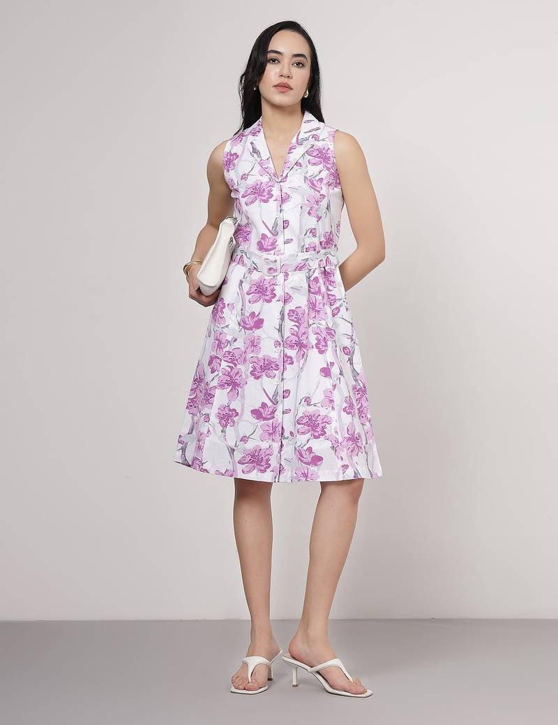 A-line sleeveless knee-length dress