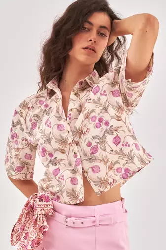 Beige casual crop shirt with spread collar & button placket