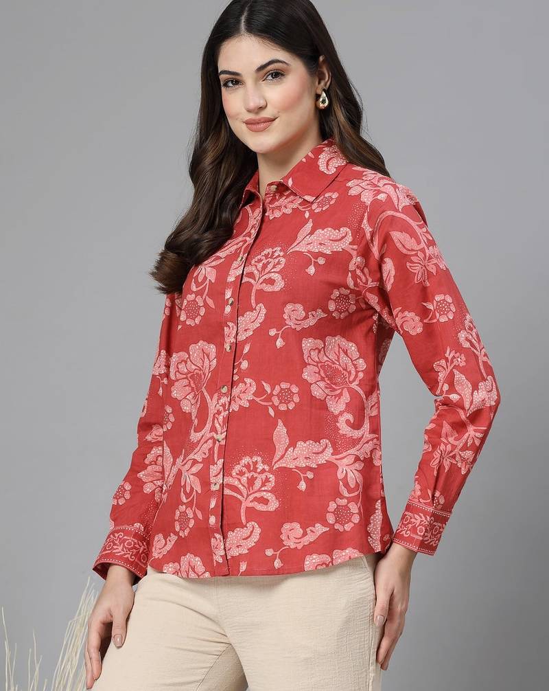 Red floral printed shirt with spread collar & button placket