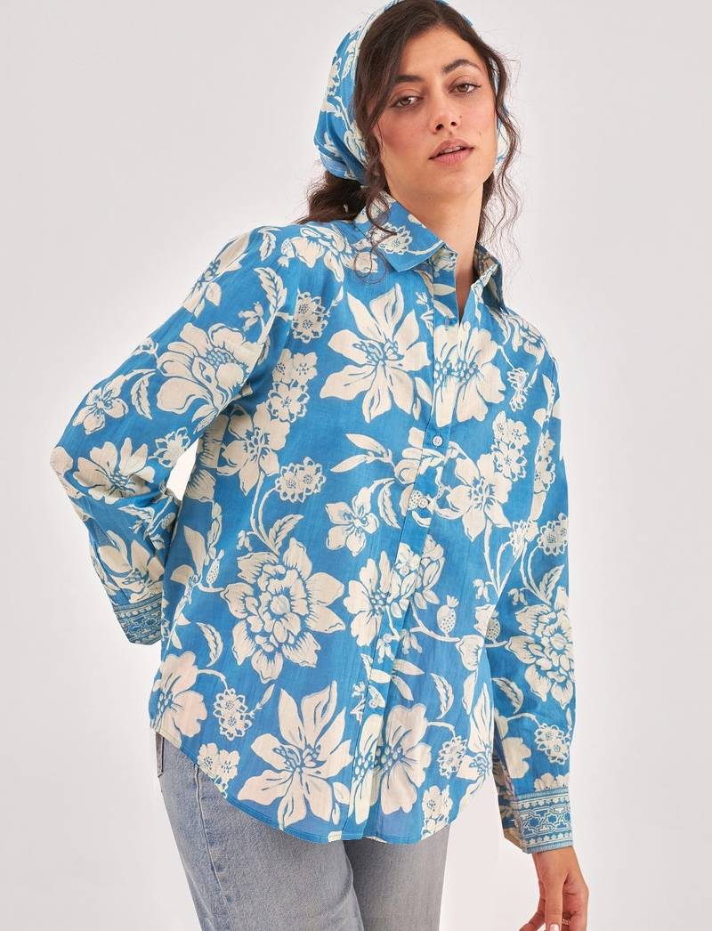 Blue floral printed shirt with spread collar & button placket