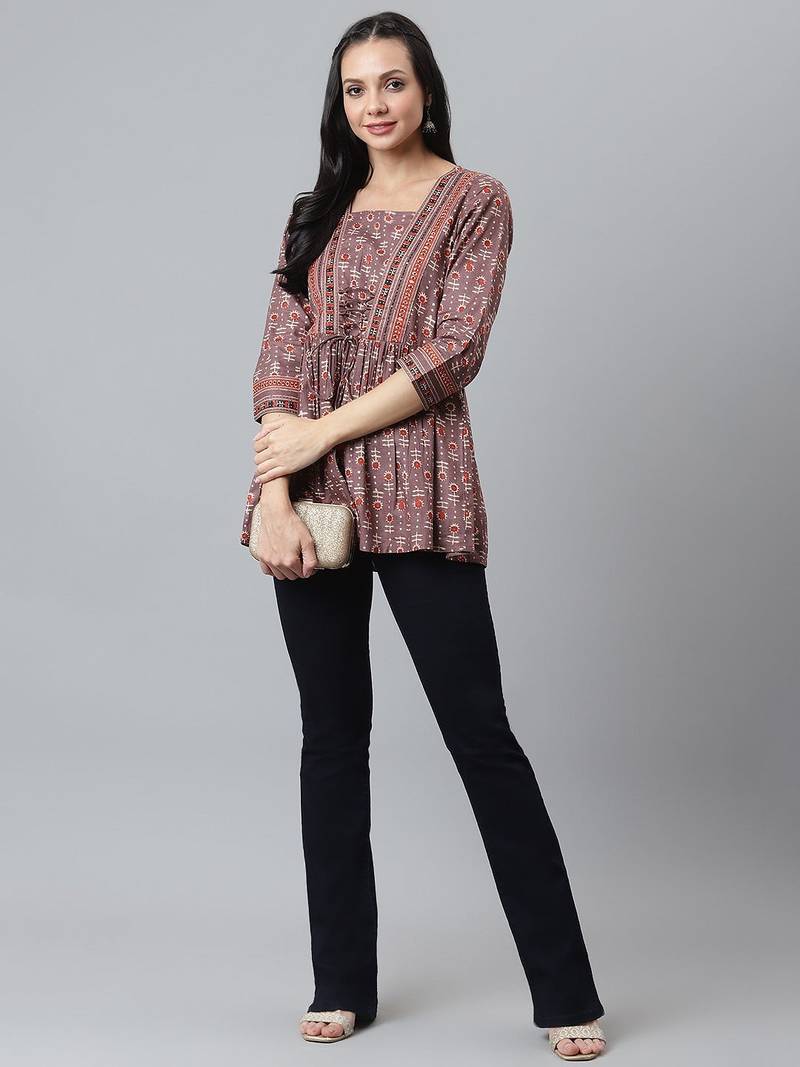 Rust printed gathered top