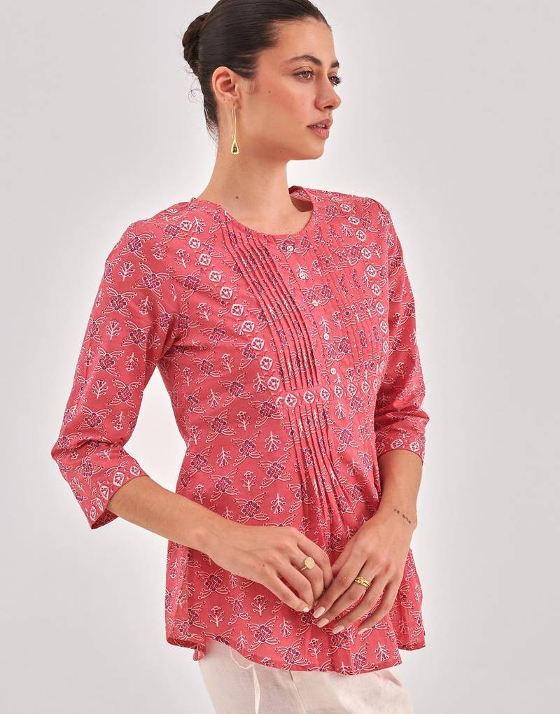 Pink printed pintuck top