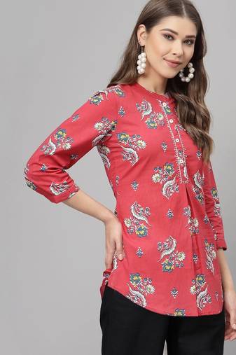 Red floral printed top