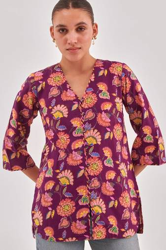 Floral print cotton shirt style top with flared sleeves & button closure