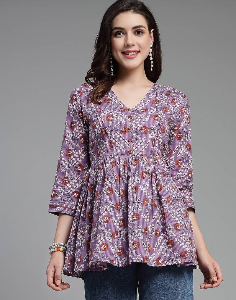 Soft purple floral printed v neck cotton top