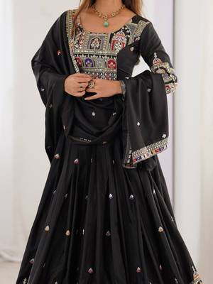 Black embroidered work lehenga choli with dupatta 5