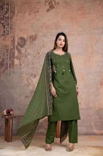 Floral embroidered green round neck pure cotton kurta set with trouser & dupatta