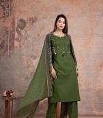 Floral embroidered green round neck pure cotton kurta set with trouser & dupatta