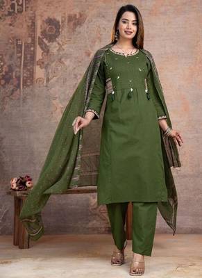 Floral embroidered green round neck  cotton kurta set with trouser & dupatta 2