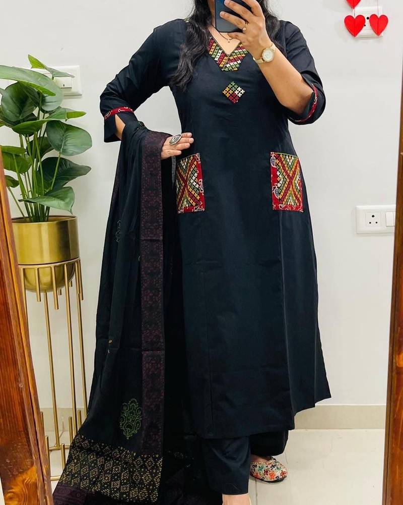 Floral embroidered black v neck pure cotton kurta set with trouser & dupatta