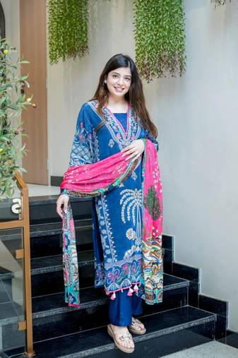 Floral embroidered blue round neck muslin kurta set with trouser & dupatta