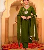 Floral embroidered green v neck chinon kurta set with trouser & dupatta