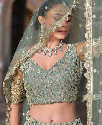 pista green zari work net lehenga set choli with dupatta with dupatta 4