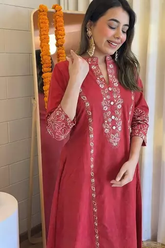 Floral embroidered pink round neck  cotton kurta set with trouser