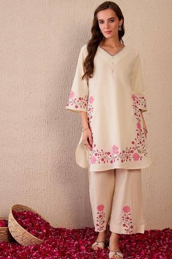 Floral printed white v neck pure cotton co-ord set