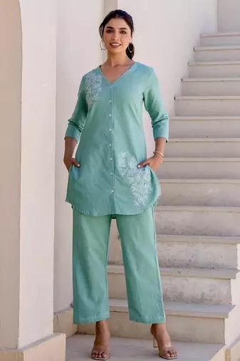 Floral printed blue v neck pure cotton co-ord set