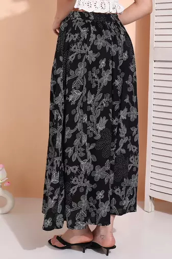 Women black & white floral printed rayon long maxi a line flared skirt