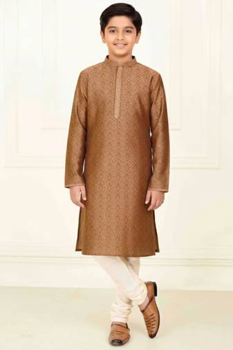 brown jacquard printed kurta pyjama for boys