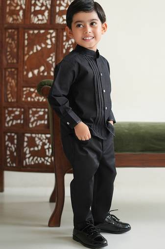 Black cotton shirt