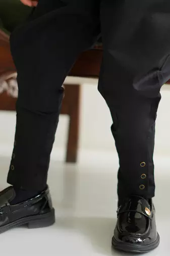 Black cotton bottom