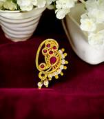 Gold plated paisley design clip on nose pin