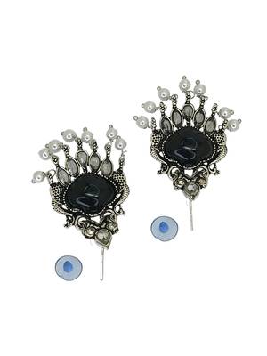 Silver oxidised black peacock design earrings 3