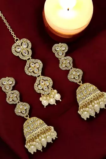 Gold plated kundan sahara long jhumka earring set