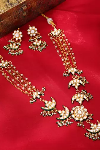 Gold Plated Kundan Necklace Set