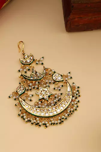 Gold Plated Kundan Passa