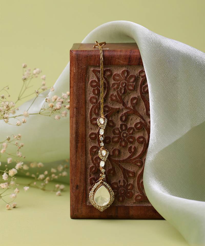 Gold Plated Kundan Maang Tikka