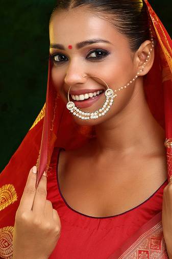 Gold Plated Kundan Pearl Nose Ring With Chain