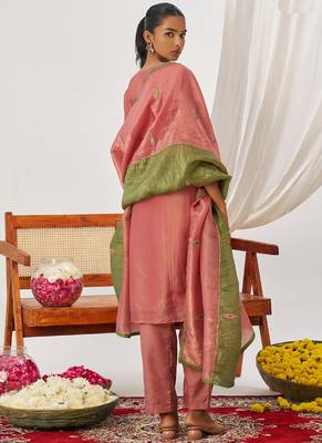 Peach organza embroidered party wear suit 4