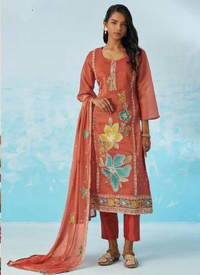 Red organza embroidered party wear suit 1