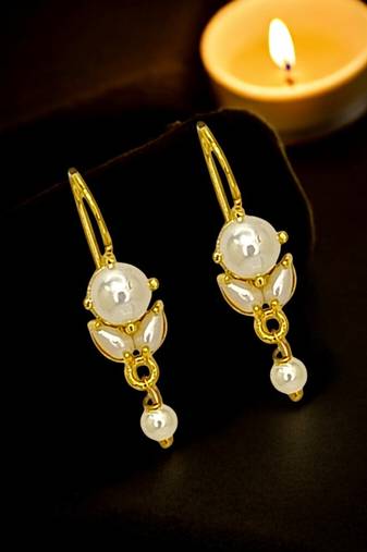 Gold plated classic beaded bugadi earrings