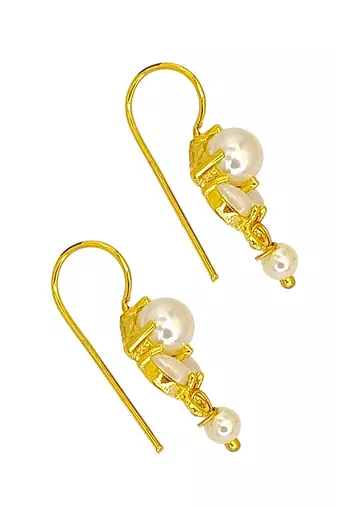 Gold plated classic beaded bugadi earrings