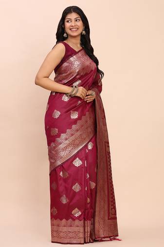 magenta color woven banarasi art silk saree with blouse
